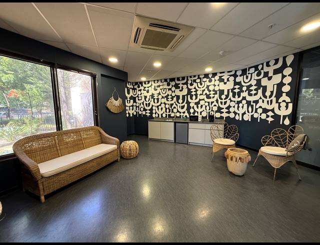 145M² OFFICE TO LET IN PARKTOWN